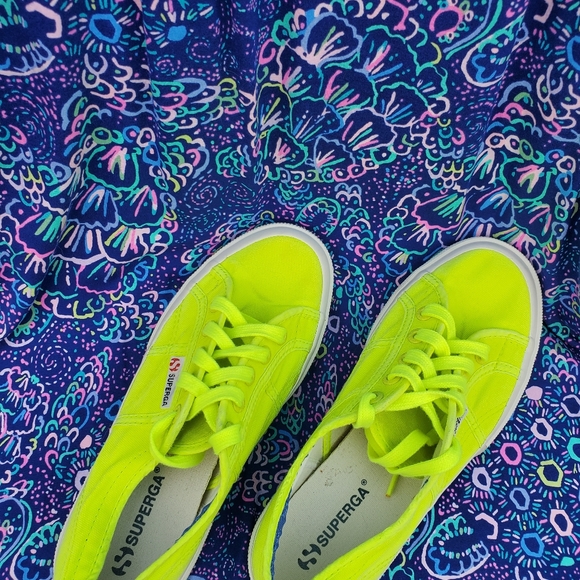 Superga Neon Yellow - Picture 3 of 12
